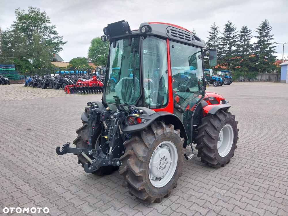 ANTONIO CARRARO TR 8900 TR 8900 silnik KUBOTA Obrotowy Fotel ! Skrzynia bezstopniowa TONY - 5