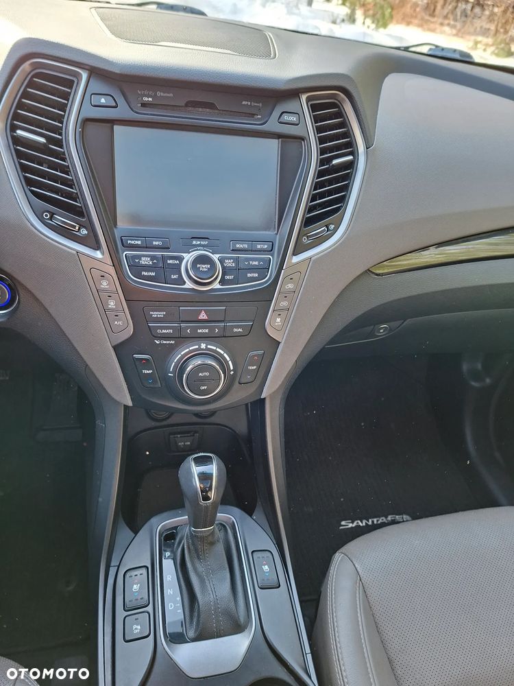 Hyundai Santa Fe - 17