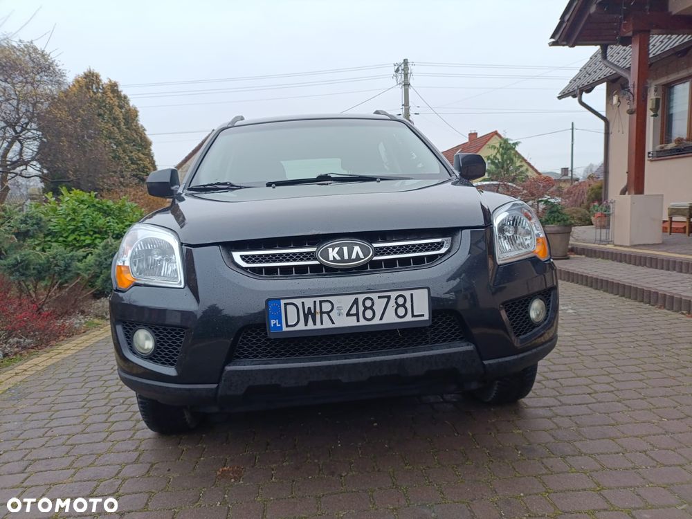 Kia Sportage 2.0 Tour - 1
