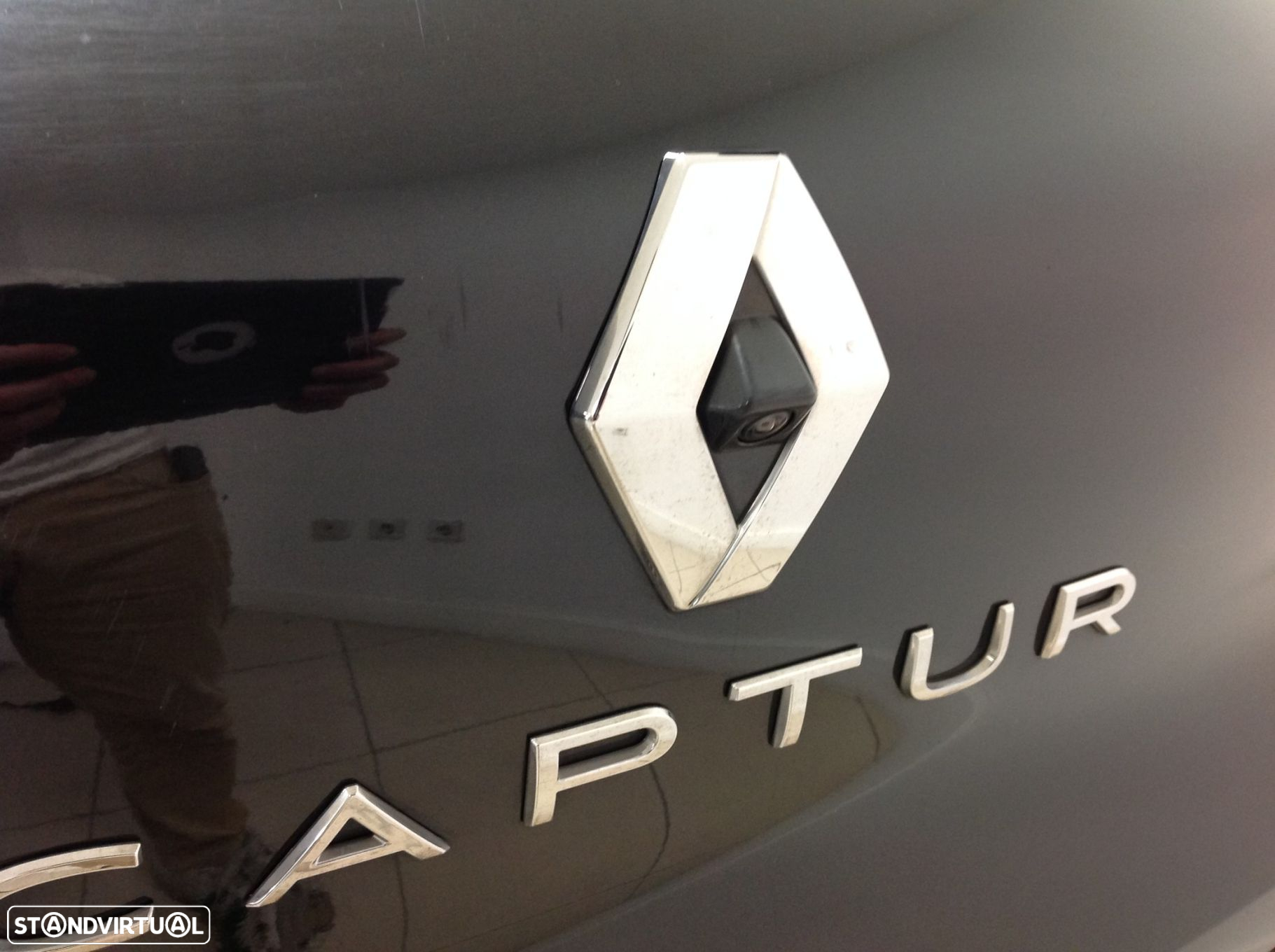 Renault Captur 1.0 TCe Exclusive - 18