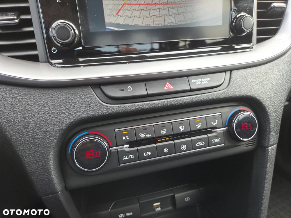 Kia Ceed 1.5 T-GDI L Business Line - 22