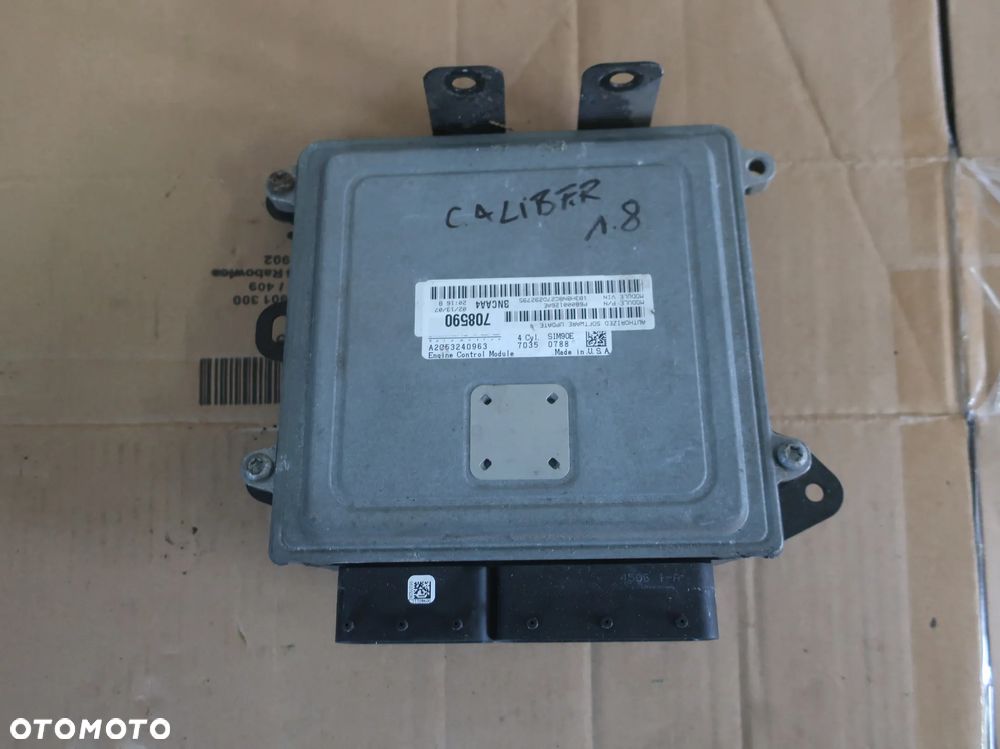 DODGE CALIBER 1.8 B 150 KOMPUTER STEROWNIK SILNIKA P68000126AE 06-11 - 1