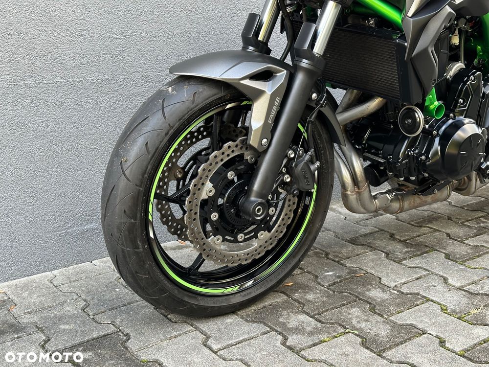 Kawasaki Z 650 - 23