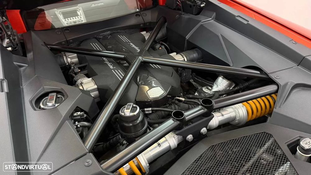 Lamborghini Aventador 6.5 V12 LP700-4 - 38