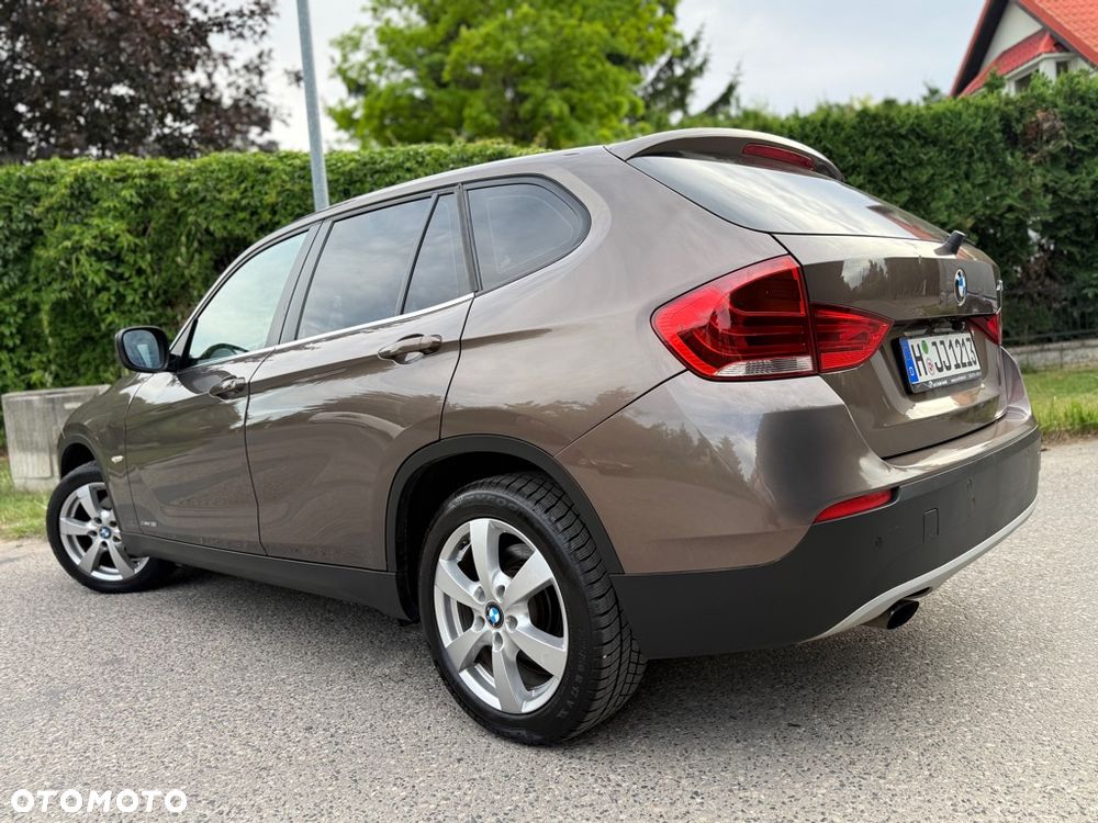 BMW X1 sDrive18i Sport Line - 5
