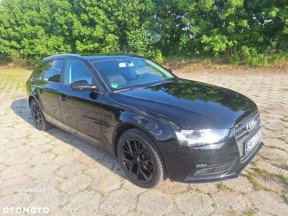 Audi A4 Avant 1.8 TFSI S line Sportpaket - 4