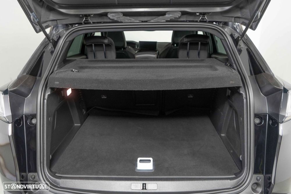 Peugeot 3008 1.6 Hybrid4 GT e-EAT8 - 12