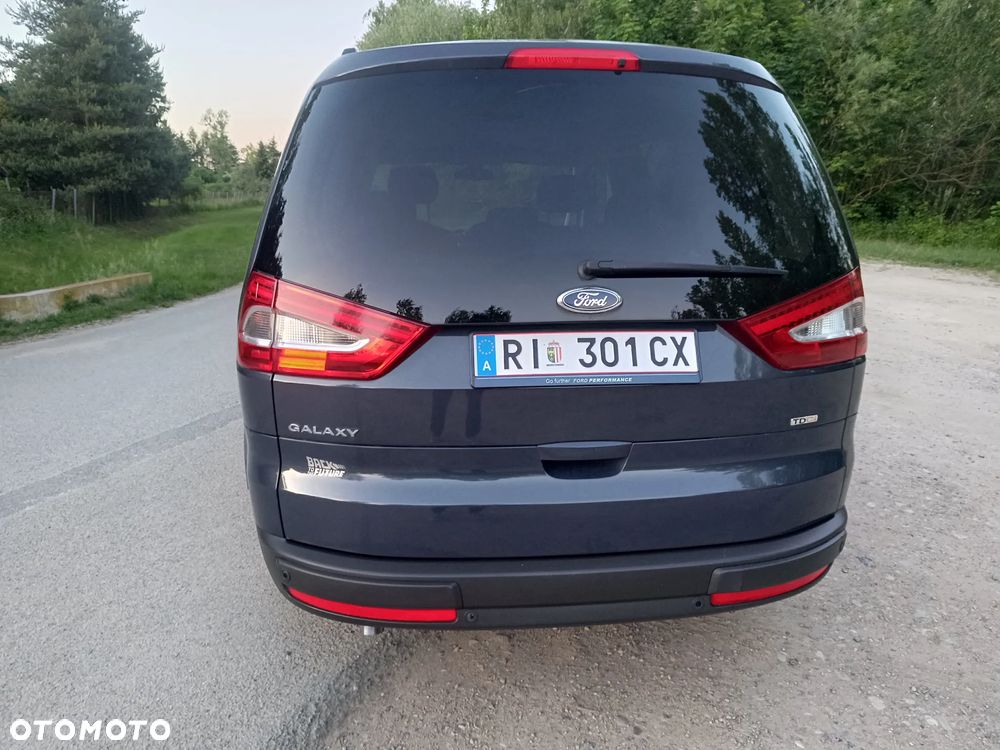 Ford Galaxy - 7