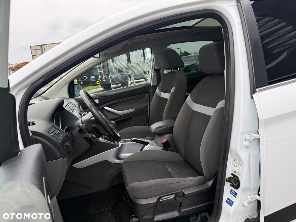 Ford Kuga 2.0 TDCi 2x4 SYNC - 12