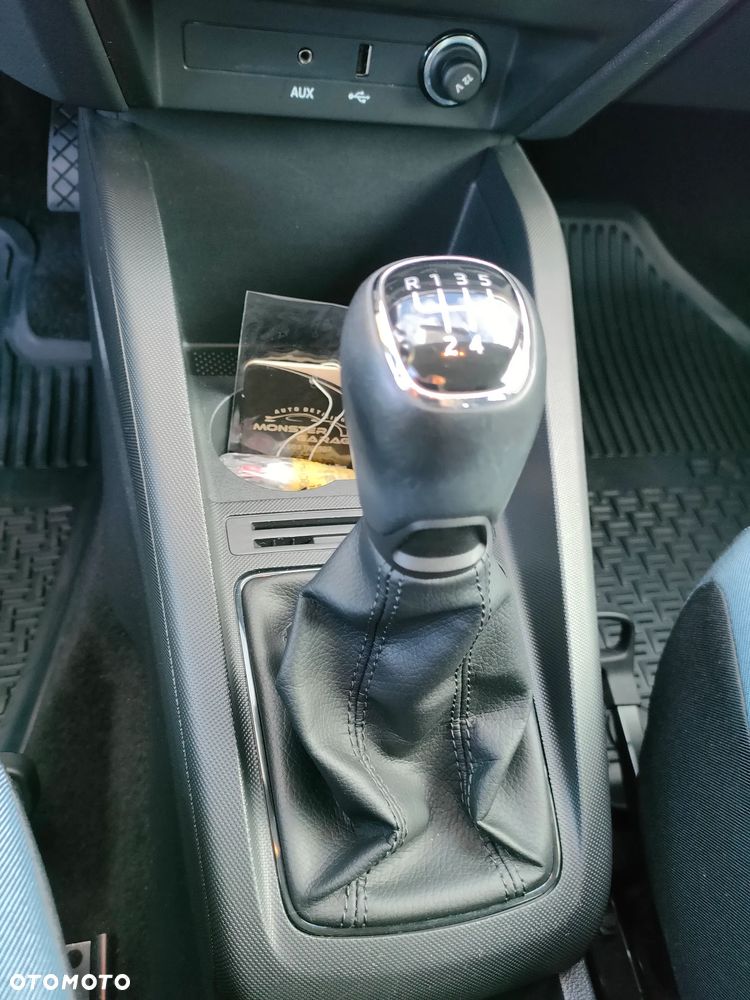Skoda Fabia 1.0 TSI Ambition - 11