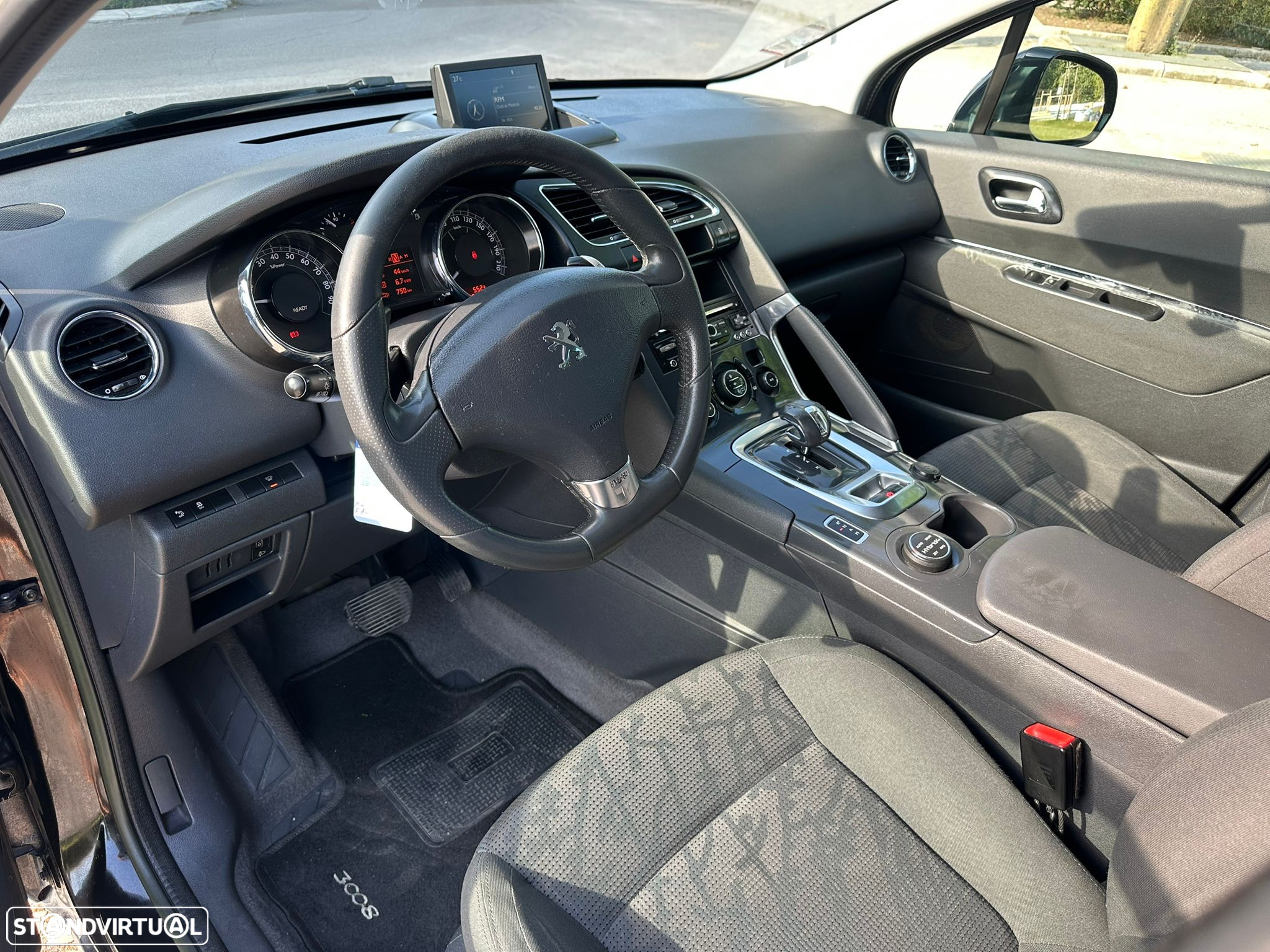 Peugeot 3008 2.0 HDi Hybrid4 - 26
