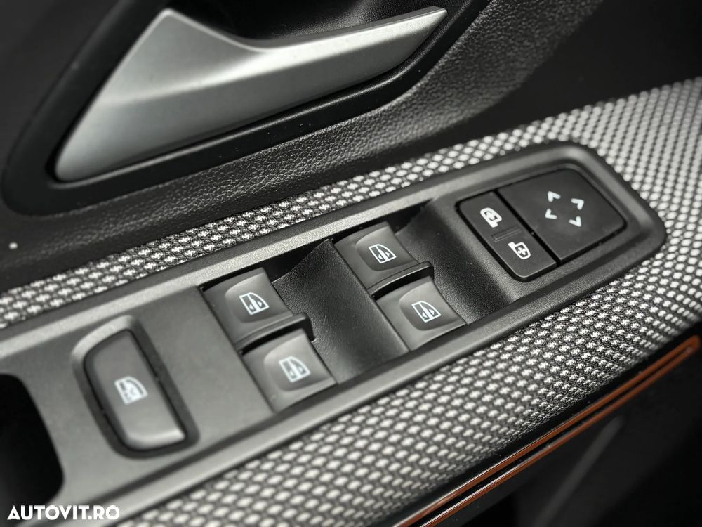 Dacia Sandero TCe 90 CVT Expression - 21