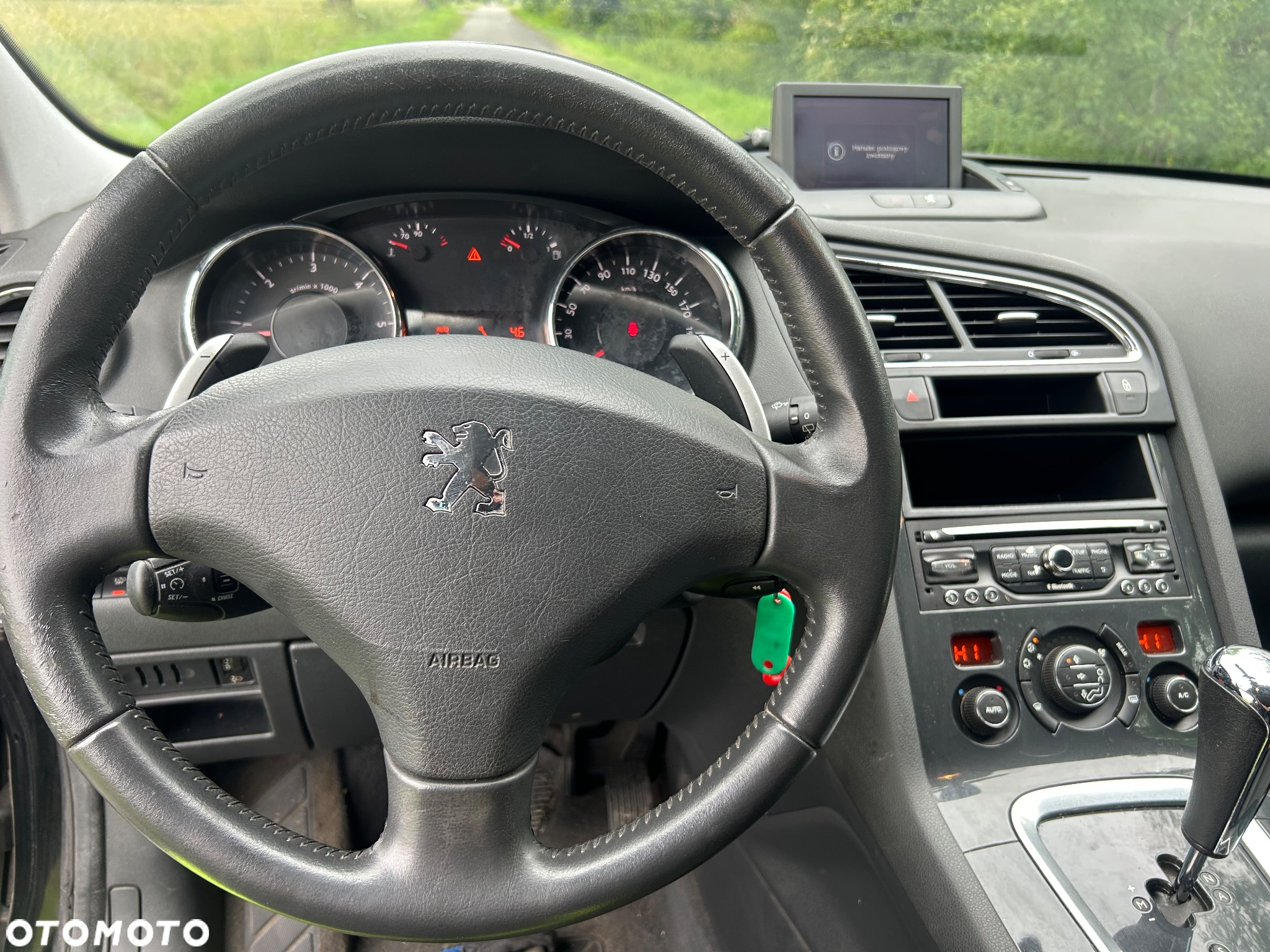 Peugeot 5008 - 10