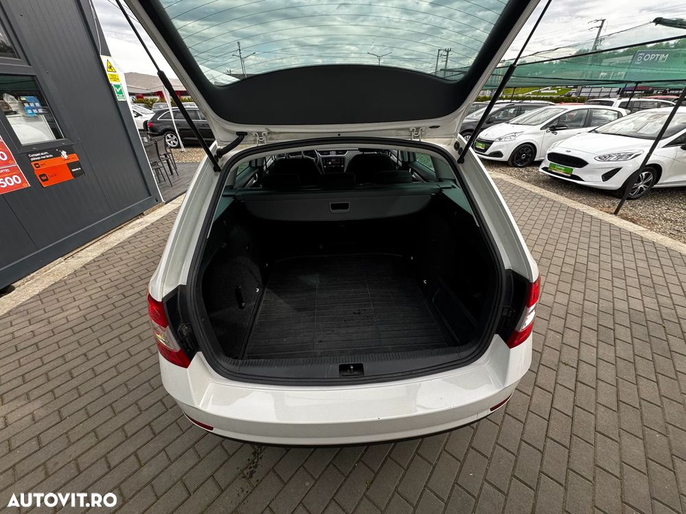 Skoda Octavia - 13