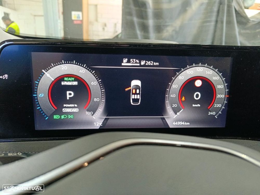 Nissan Ariya 87 kWh Evolve - 6