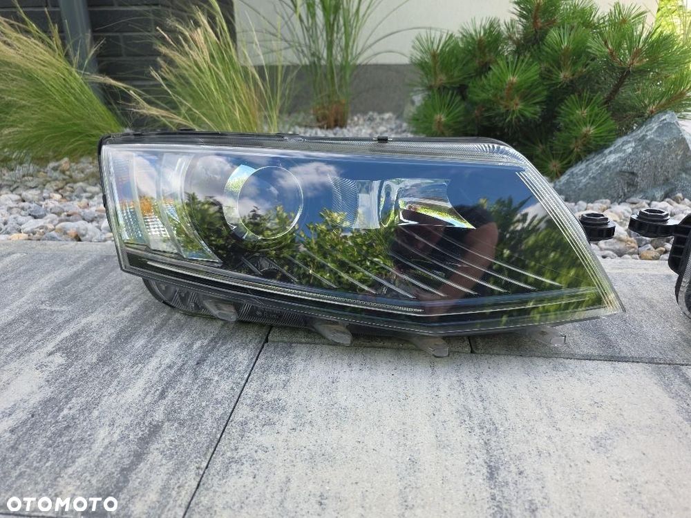 SKODA OCTAVIA 3 III 5E1 Lampy Bi-Xenon Dynamic Led 5E1941015B 5E1941016B - 4