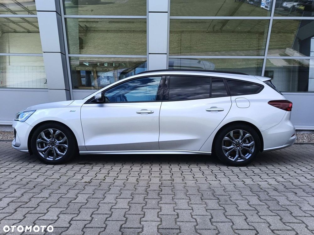 Ford Focus 1.0 EcoBoost mHEV ST-Line X - 12