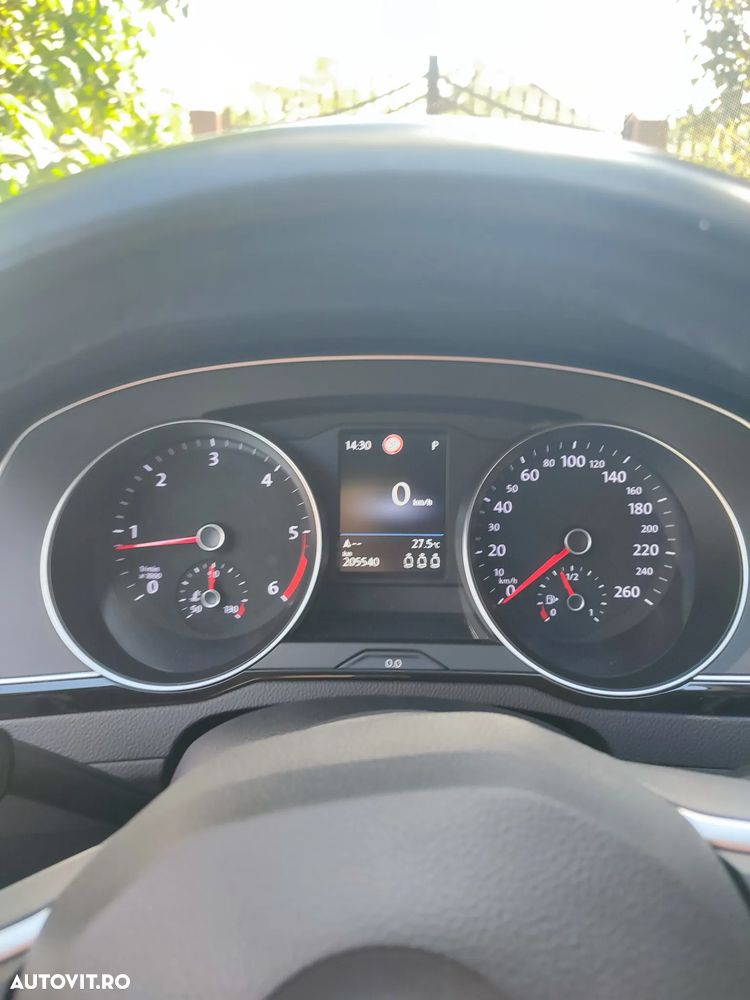 Volkswagen Passat 2.0 TDI SCR DSG Business - 12