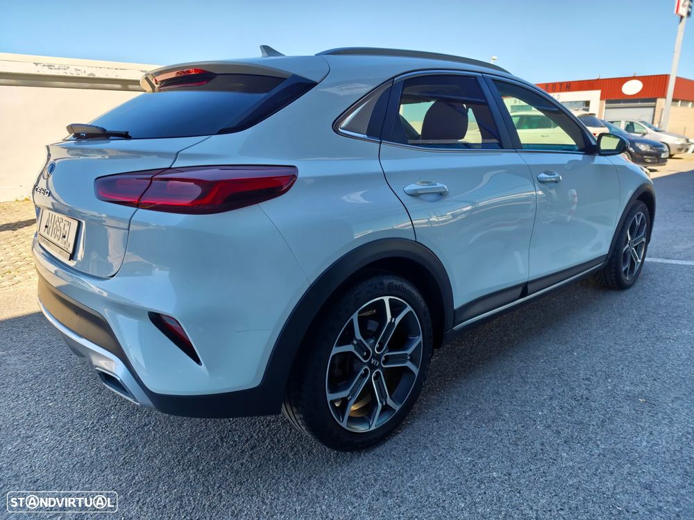Kia XCeed - 4