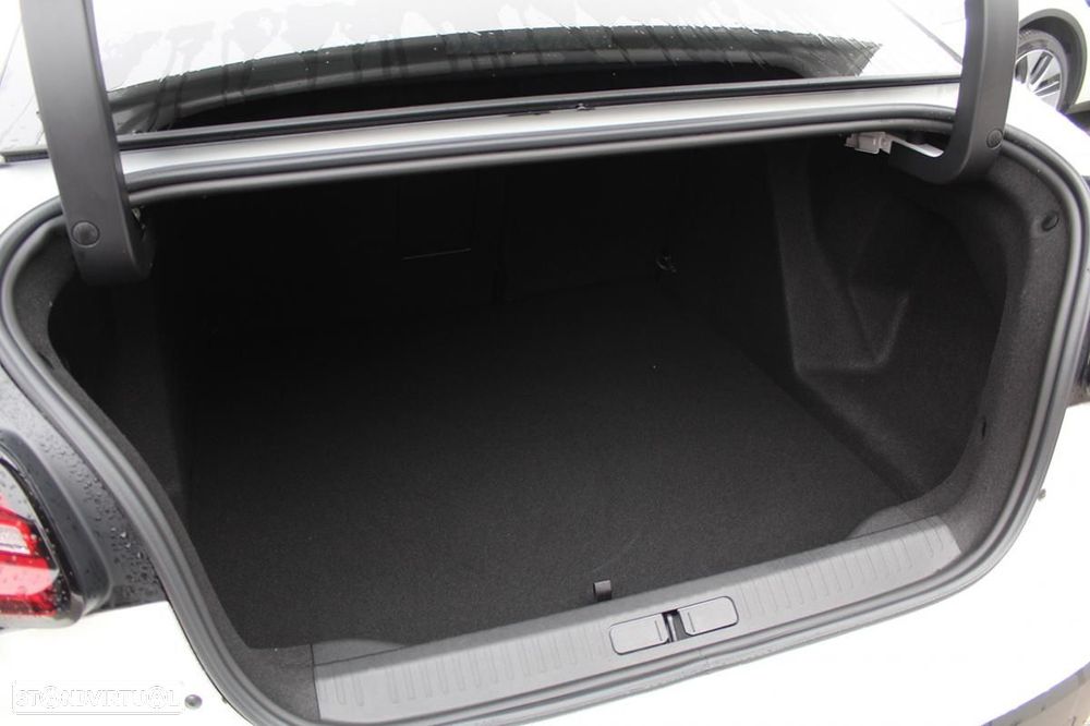 Citroën e-C4 X ë-SERIES - 15