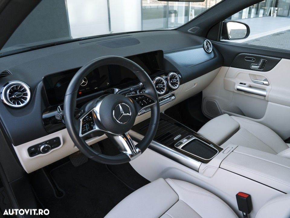 Mercedes-Benz GLA 250 e - 10