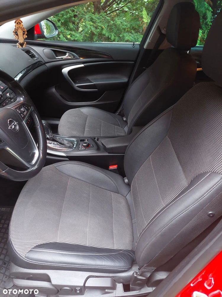 Opel Insignia - 12