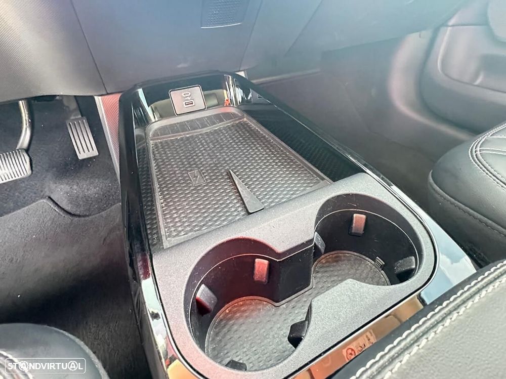 Ford Mustang Mach-E Alargada - 39