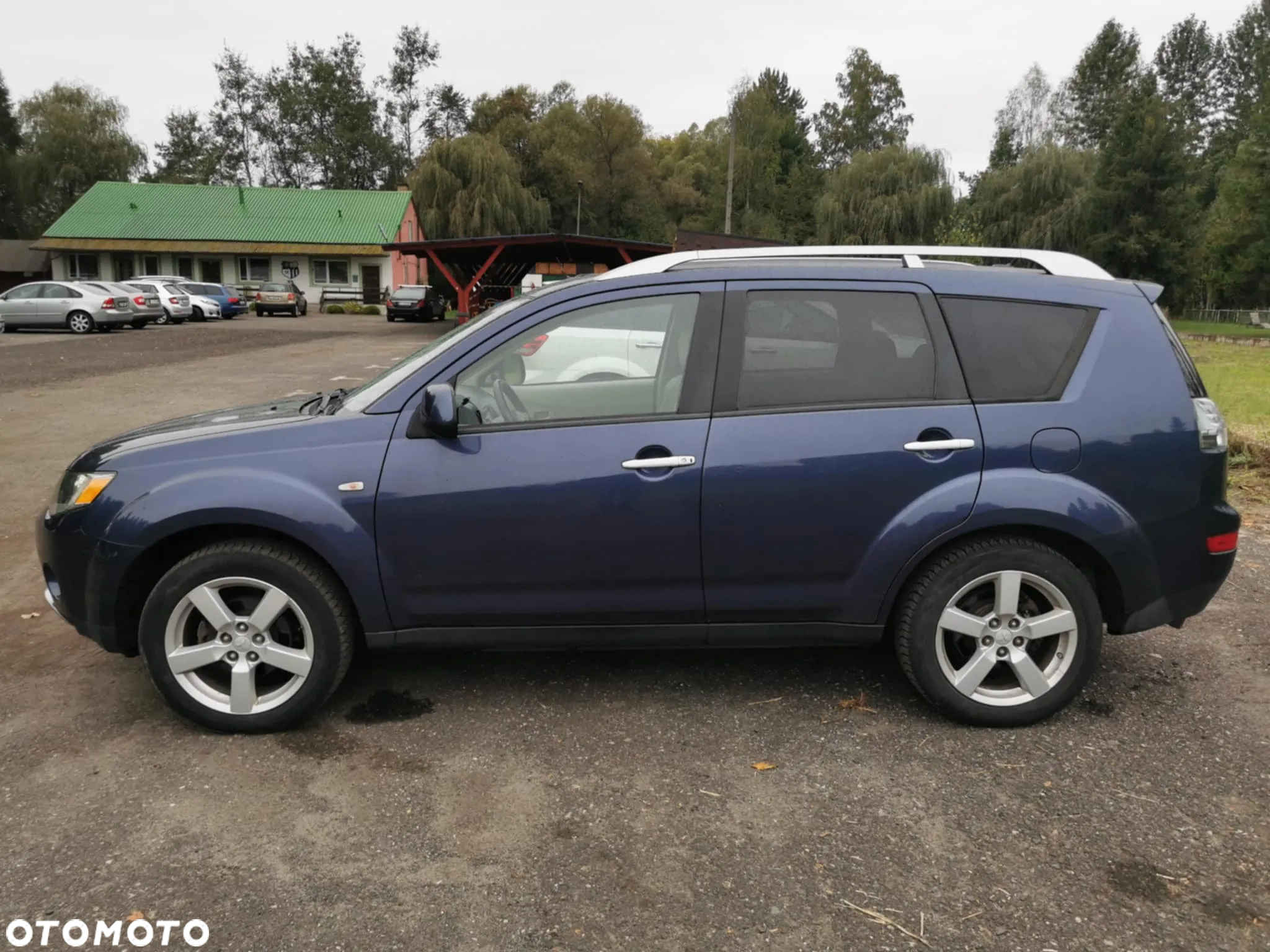 Mitsubishi Outlander 3.0 V6 XLS - 2