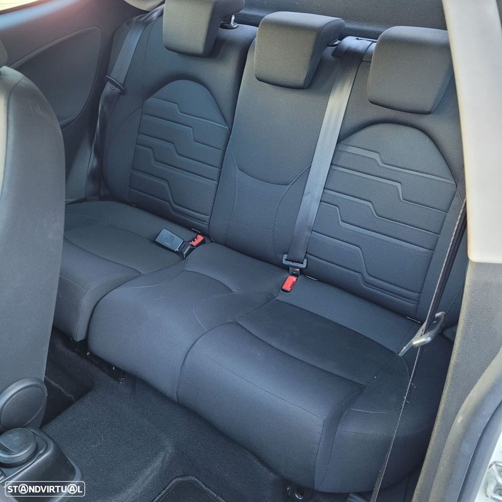 Alfa Romeo MiTo - 18