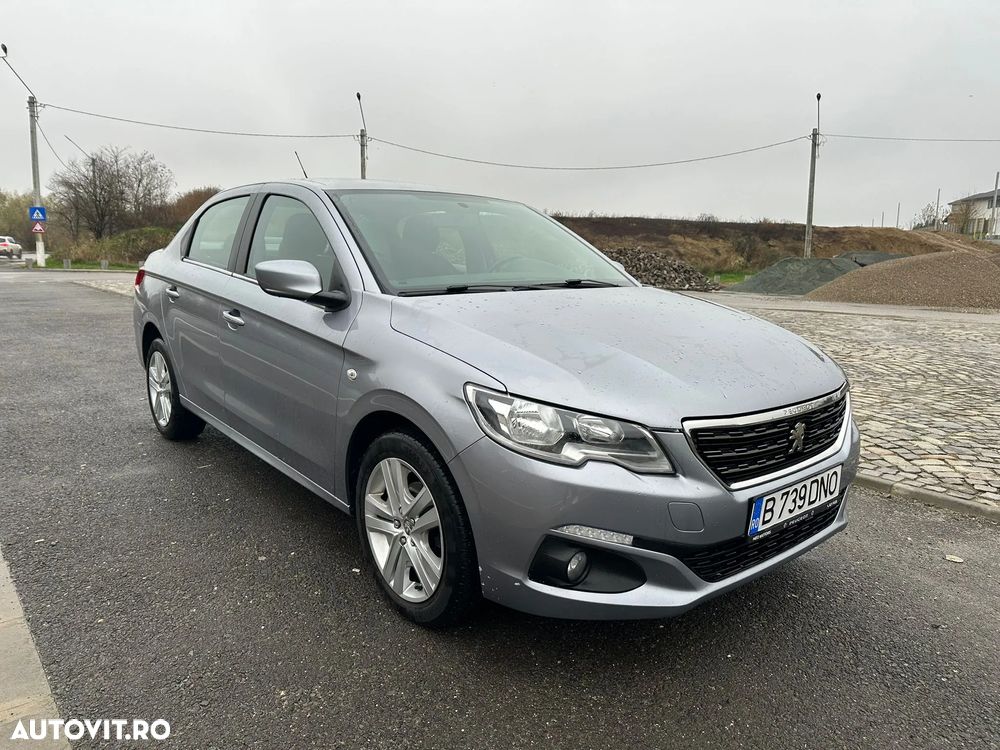 Peugeot 301 1.5 BlueHDI FAP Allure - 1