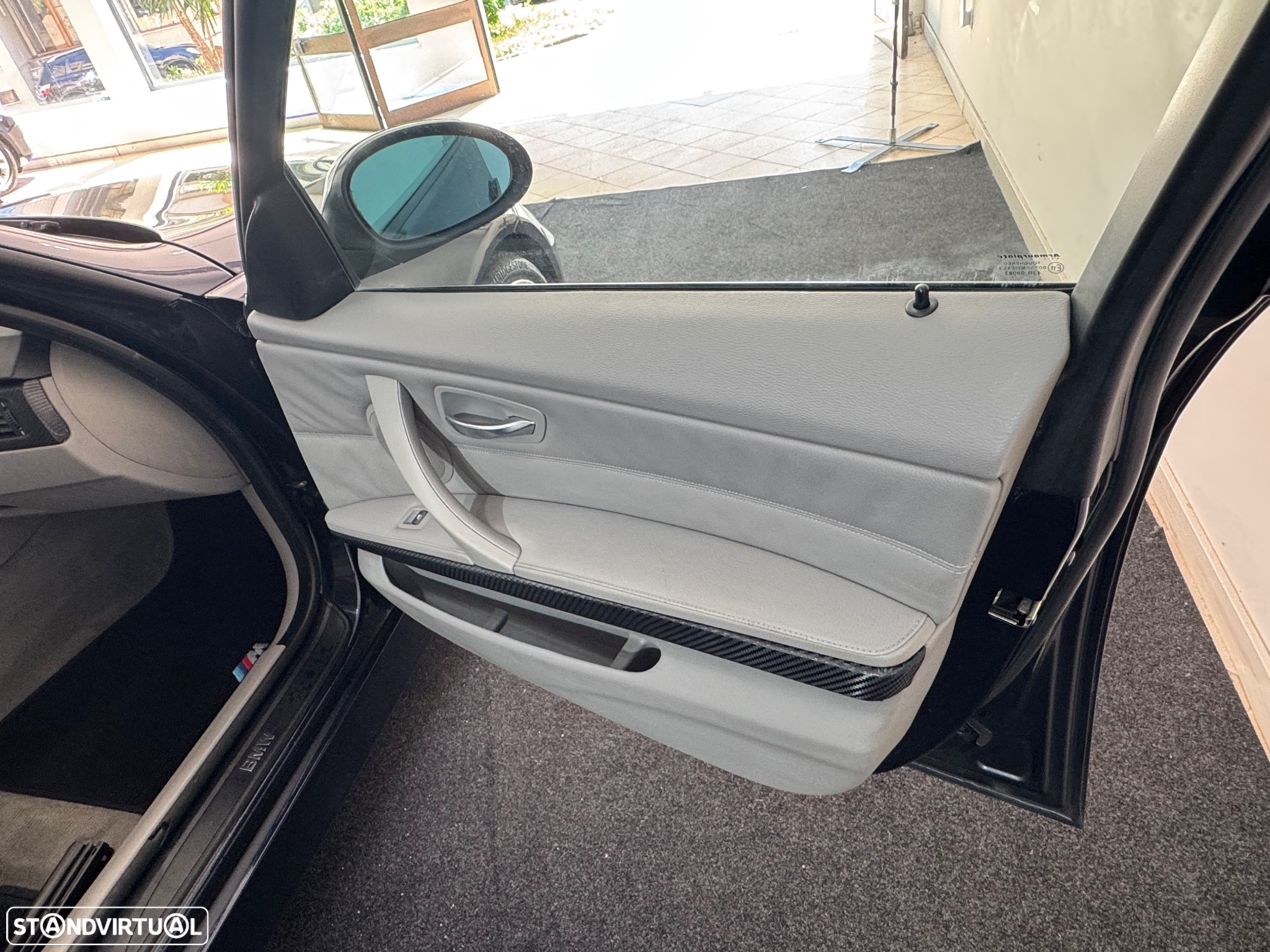 BMW 320 d Exclusive - 14