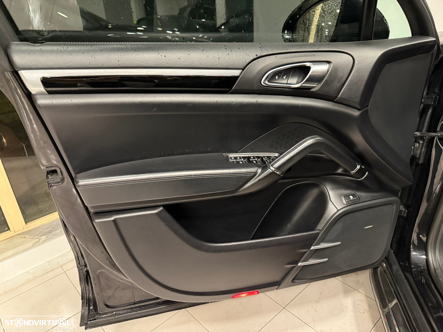 Porsche Cayenne S E-Hybrid Platinum Edition - 11