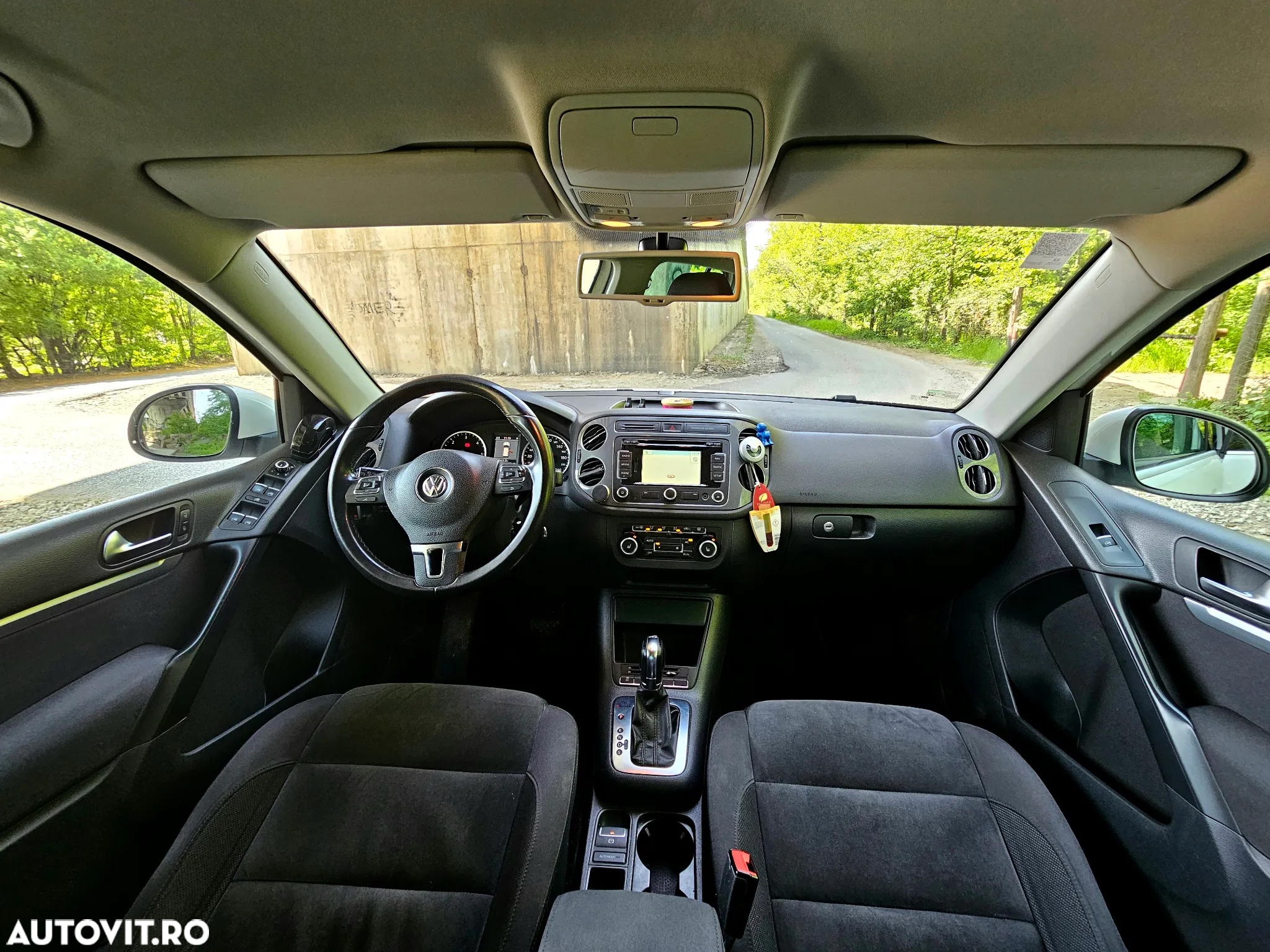 Volkswagen Tiguan 2.0 TDI 4Motion DSG Track & Style - 6