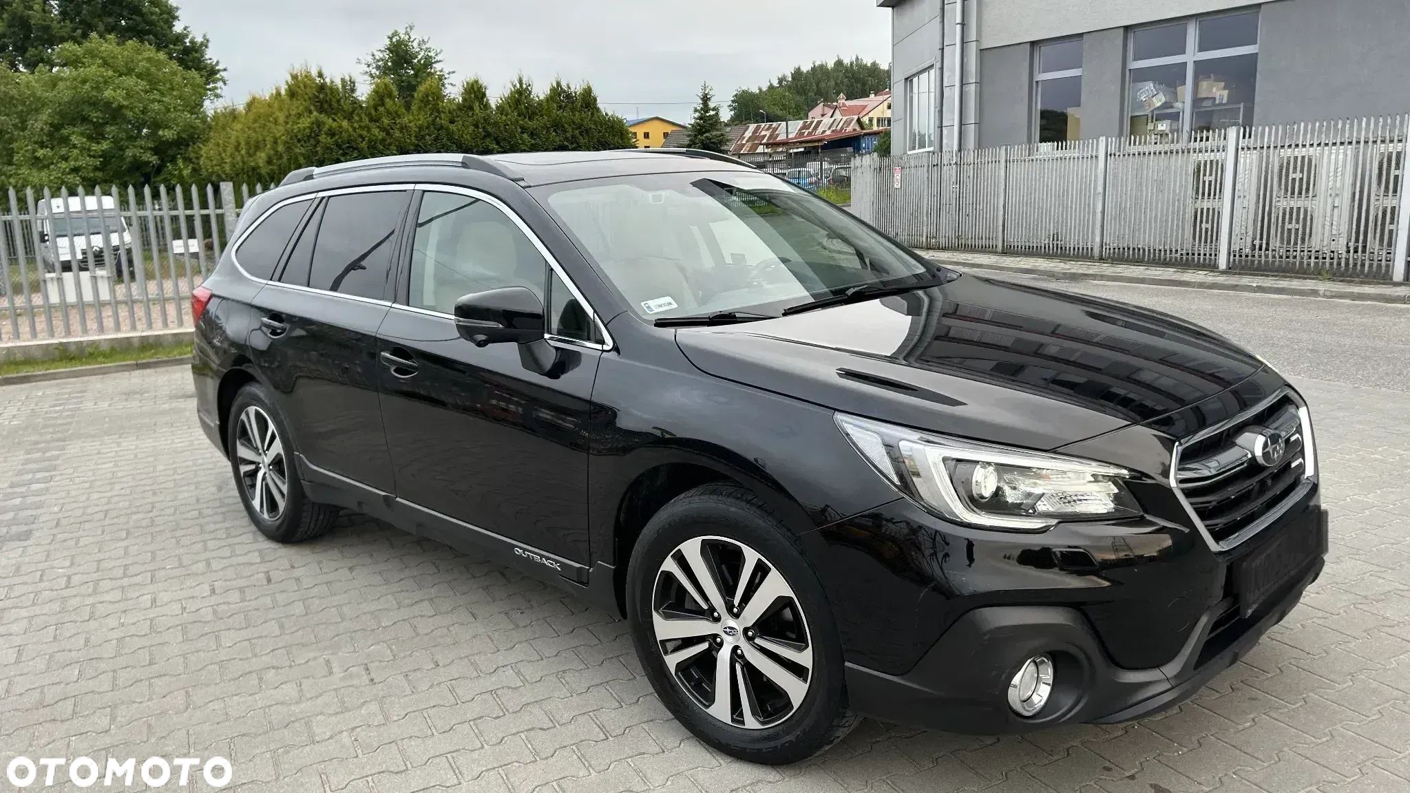 Subaru Outback 2.5i Exclusive (EyeSight) Lineartronic - 1