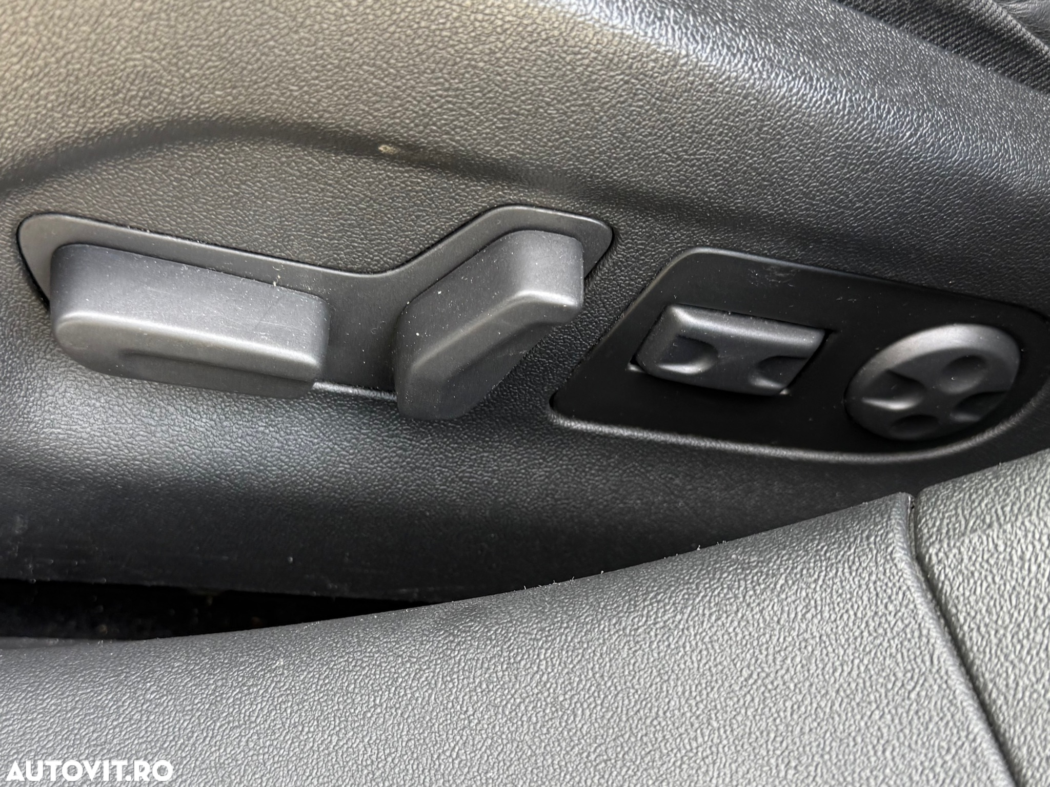Citroën C5 1.6HDi FAP Susp M X - 17