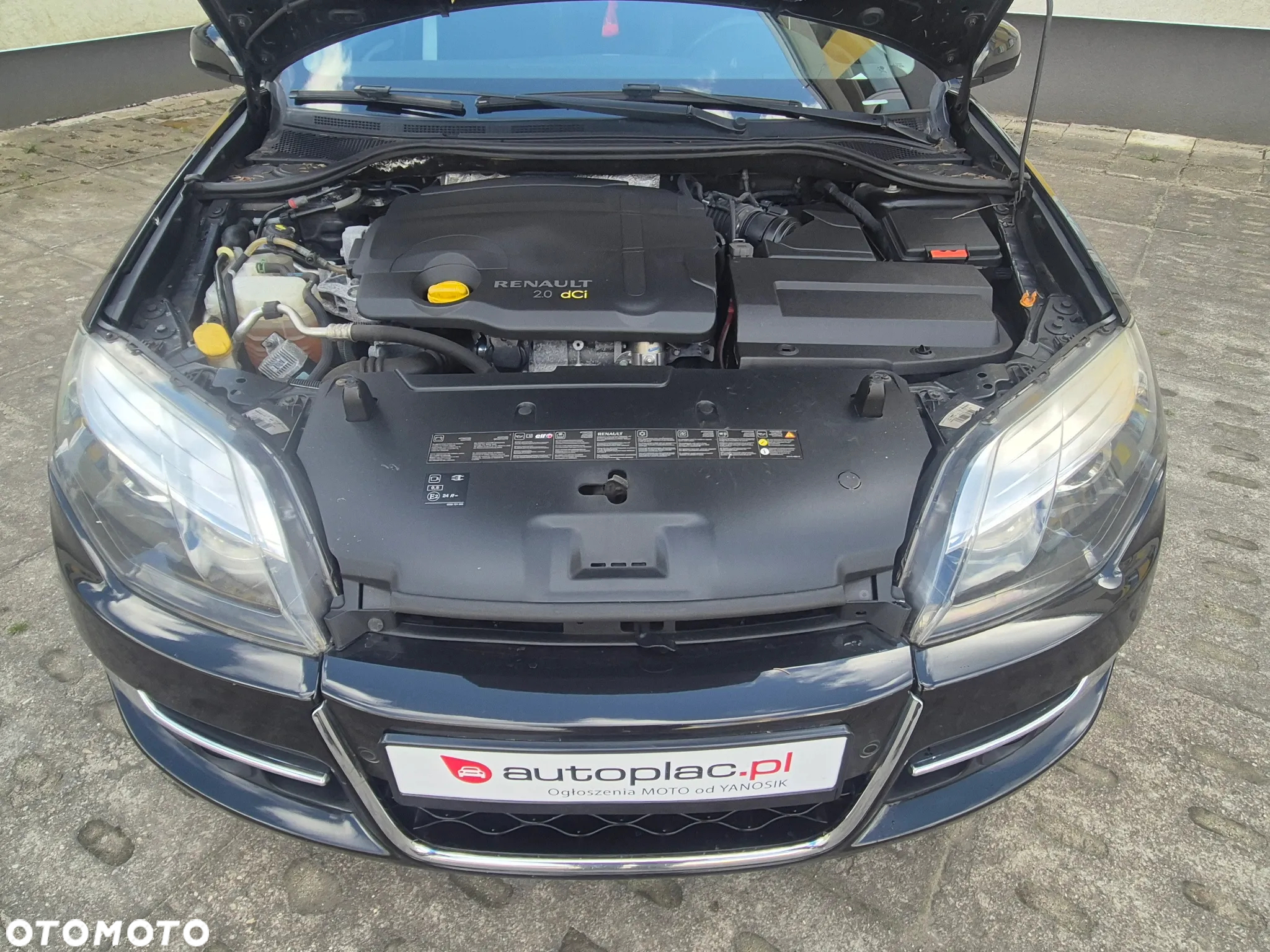 Renault Laguna 2.0 dCi Bose Edition - 27