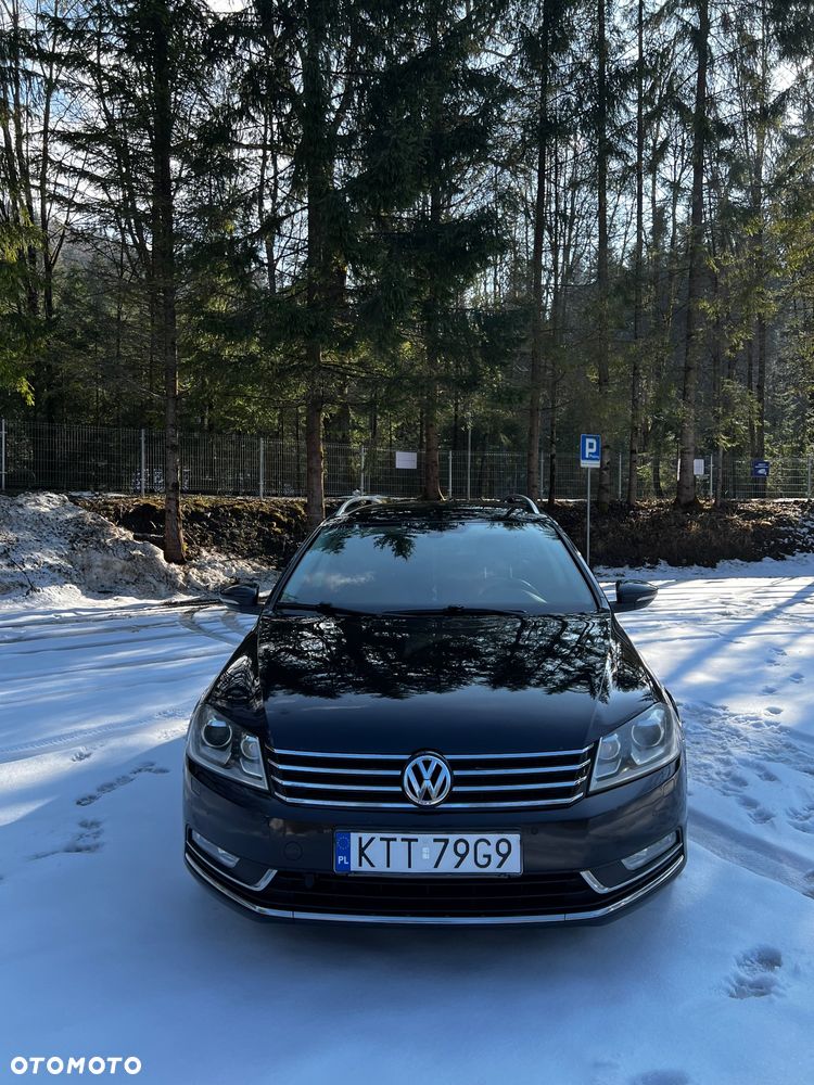 Volkswagen Passat 2.0 TDI 4Motion DSG BlueMotion Tech Highline - 9
