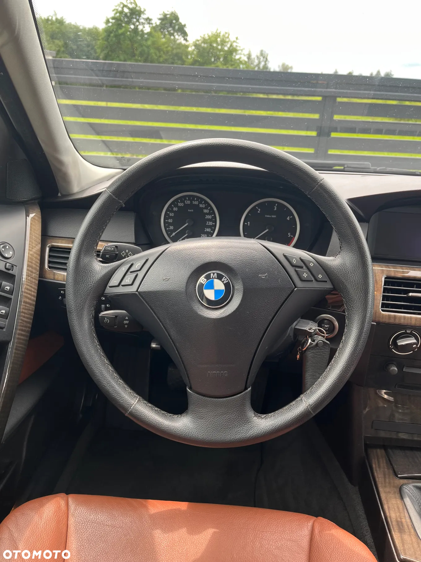 BMW Seria 5 - 22