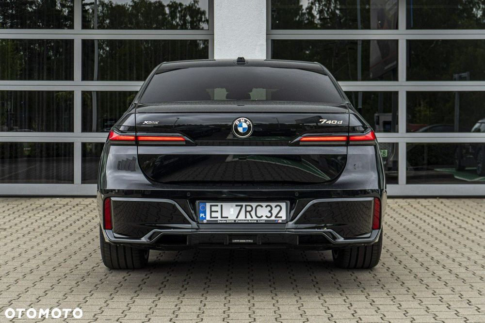 BMW Seria 7 - 10