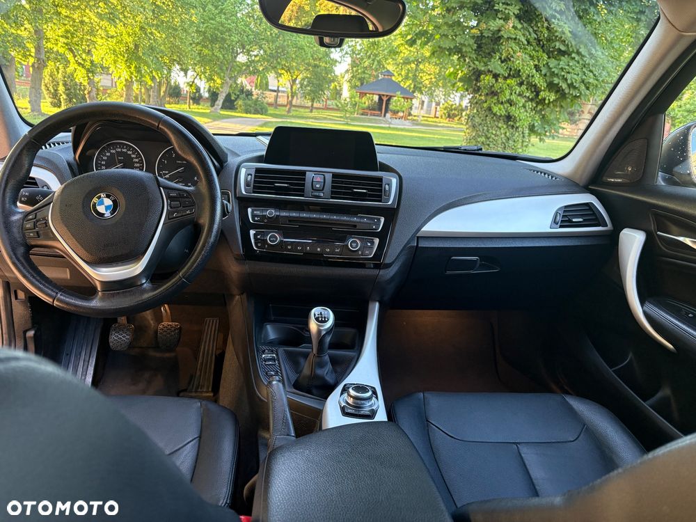 BMW Seria 1 118d Sport Line - 18