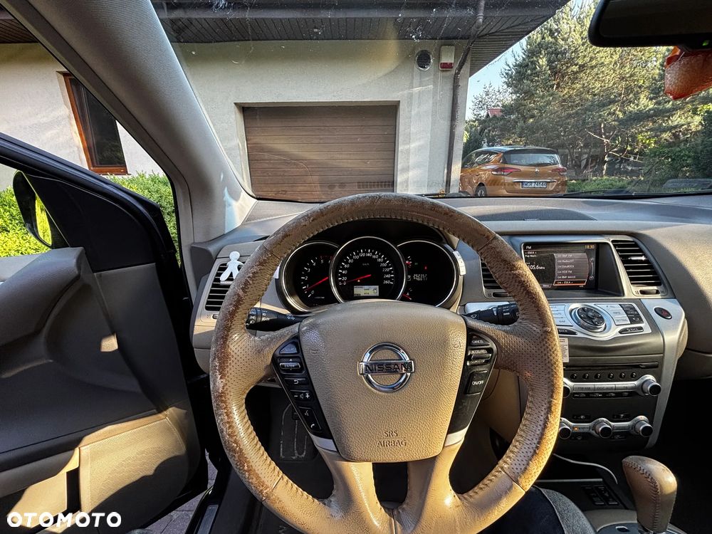 Nissan Murano 2.5 D Premium - 24