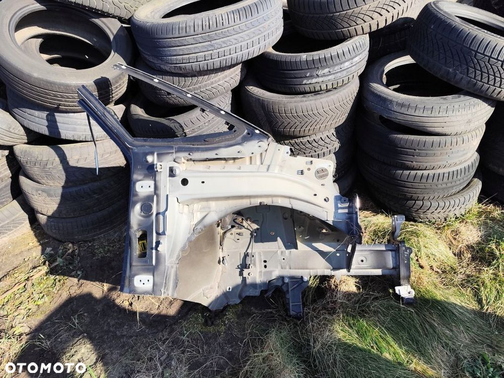 CITROEN C4 PICASSO ĆWIARTKA PRAWA FARTUCH PRAWY - 1