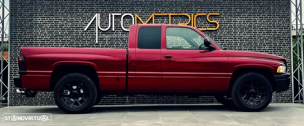 Dodge RAM - 8