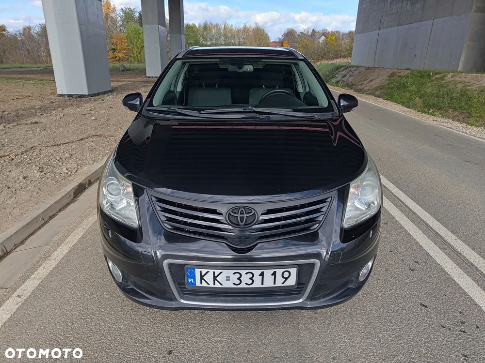 Toyota Avensis 1.8 Sol plus - 13