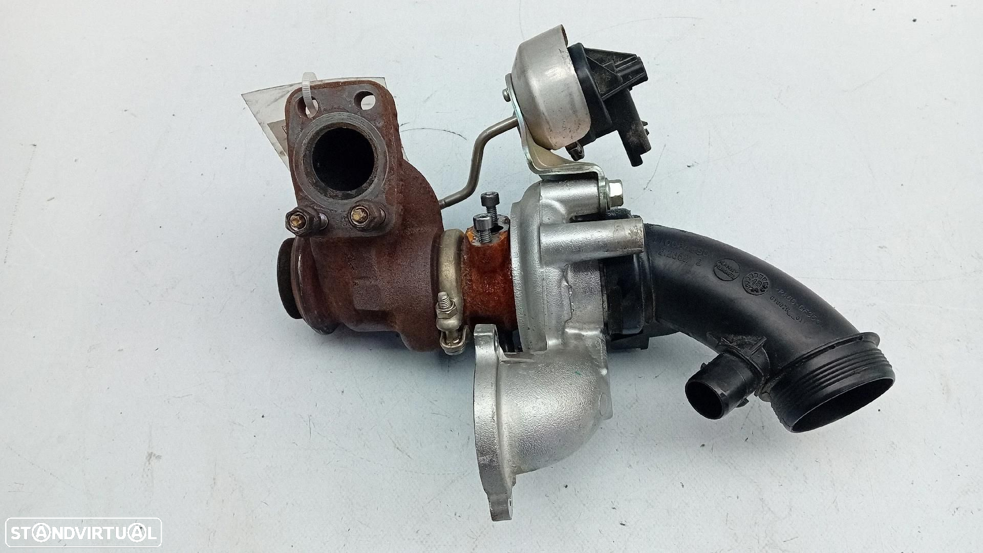 Turbo / compressor VOLVO V40 Hatchback - 3