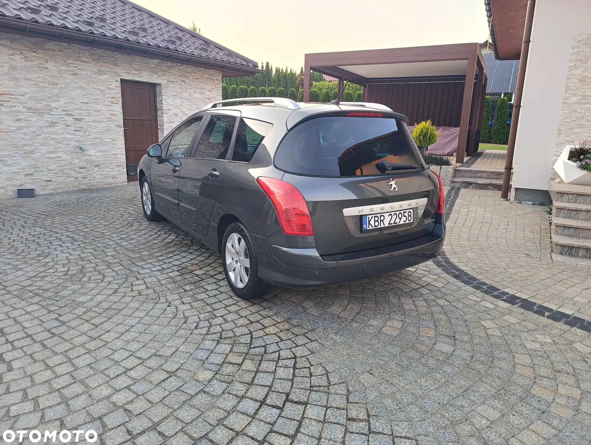 Peugeot 308 HDi FAP 140 Platinum - 11