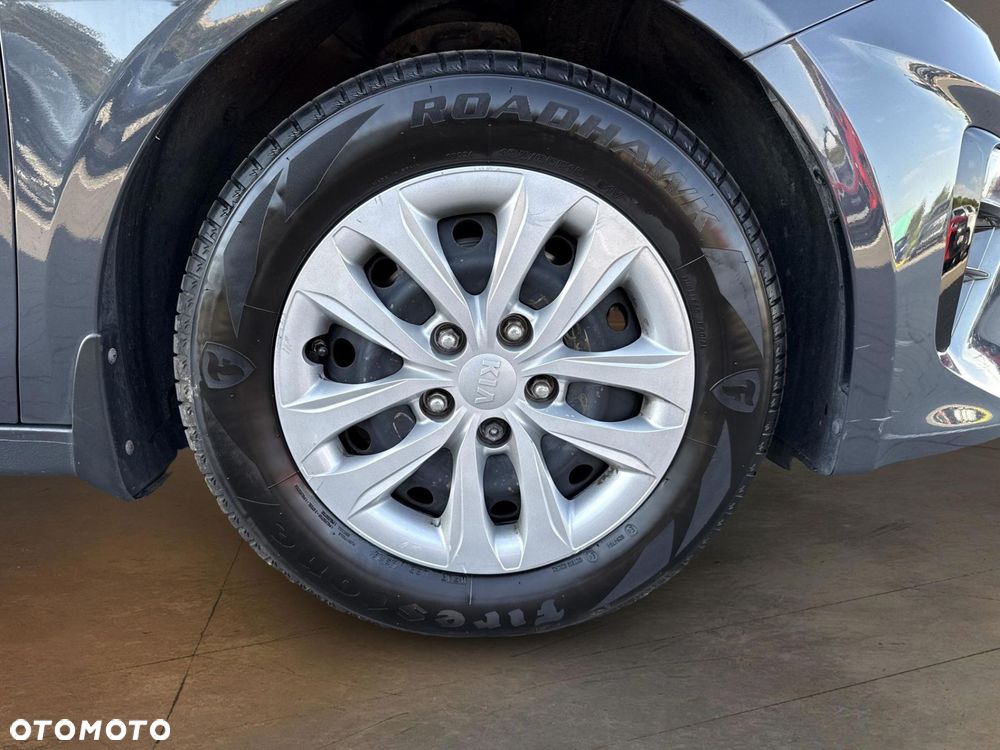 Kia Ceed - 26