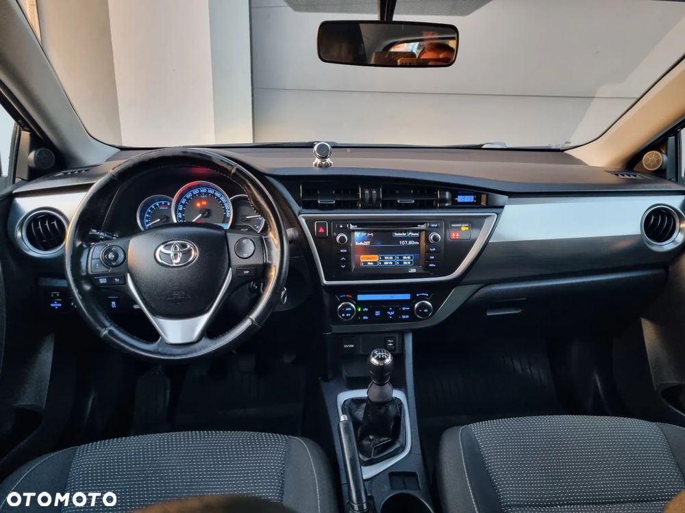 Toyota Auris 1.33 VVT-i Premium - 5