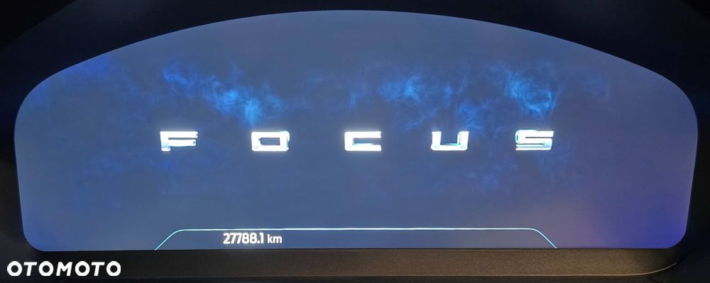 Ford Focus 1.0 EcoBoost Titanium X - 6