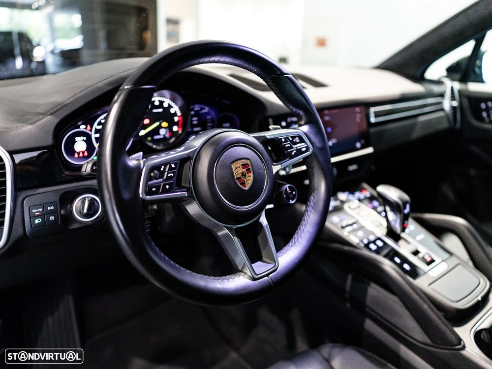 Porsche Cayenne E-Hybrid - 26
